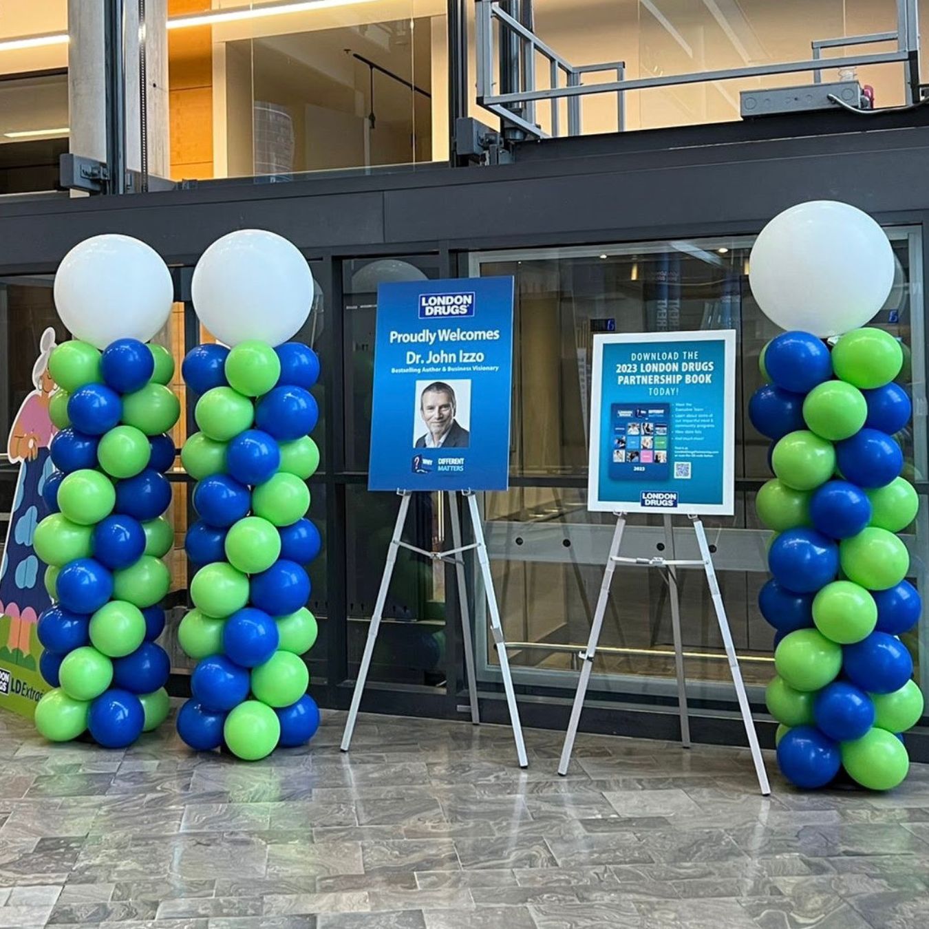 Balloon Pillar Decor